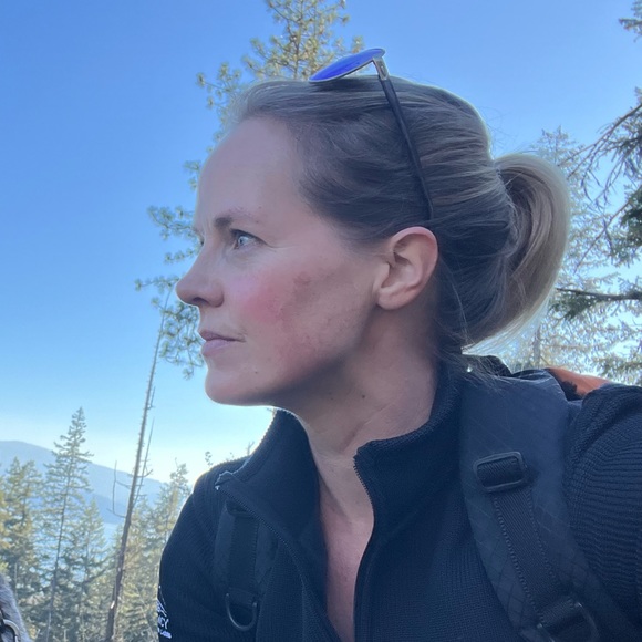 Meet your Posher, Susan - Picture 1 of 1